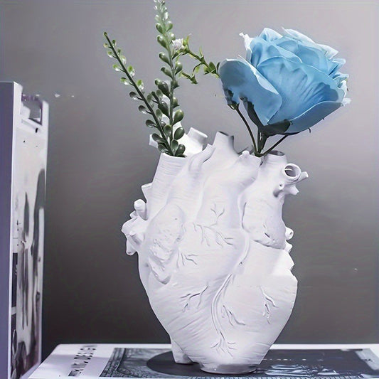 Heart-Shaped Resin Vase for Tabletop Décor